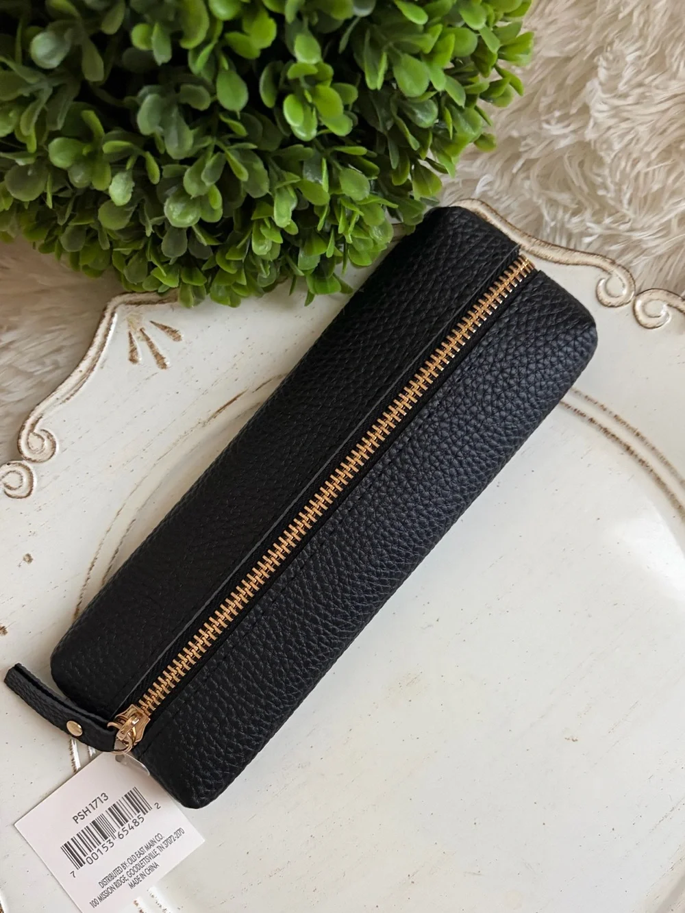 Kate spade ball point pen and  Unbranded Black Faux Leather Zip  pencil Pouch